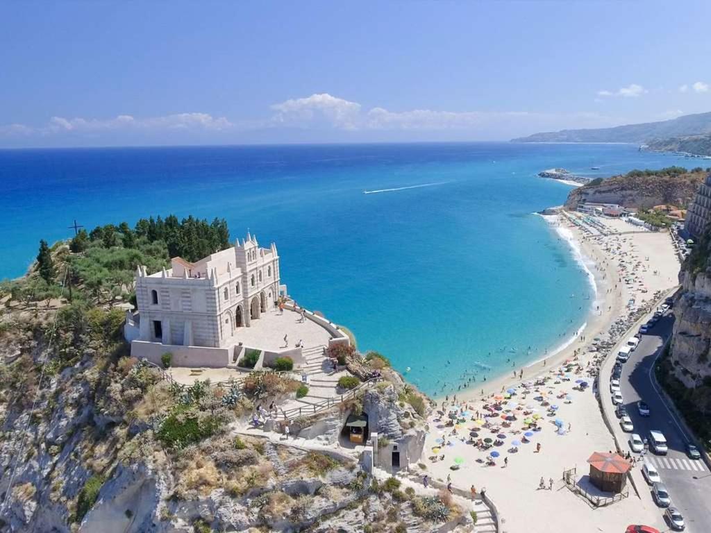 Hotel Borgo Marino Albatros Zambrone Esterno foto