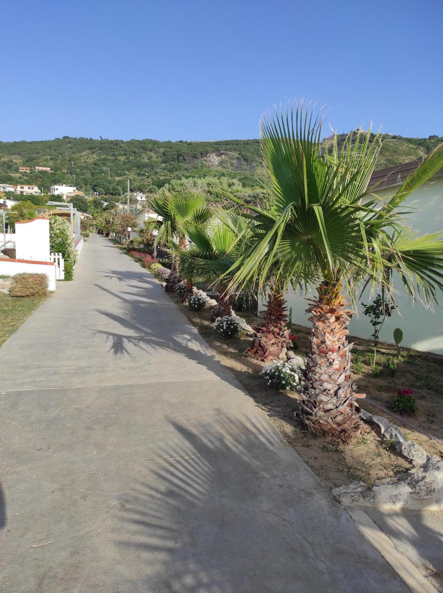 Hotel Borgo Marino Albatros Zambrone Esterno foto