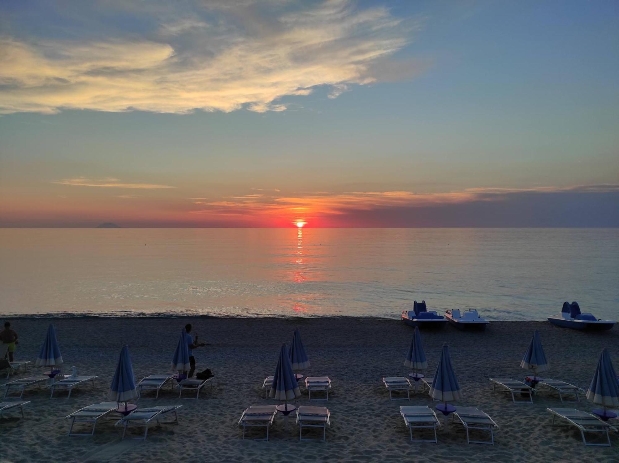 Hotel Borgo Marino Albatros Zambrone Esterno foto